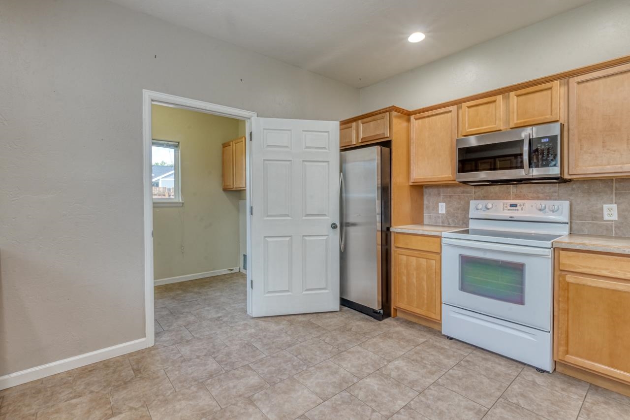 172 Country Ridge Road Grand Junction, CO 81503 - Photo 11 of 42 Gallery Image 11