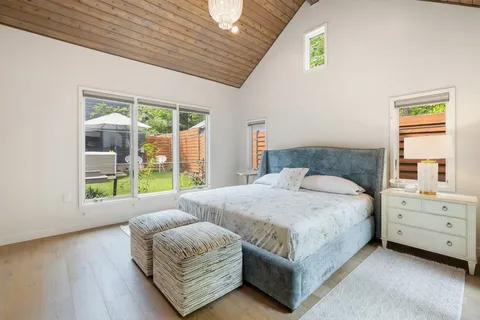 $2,300,000 | 2116 Clifton Street, Austin, TX 78704