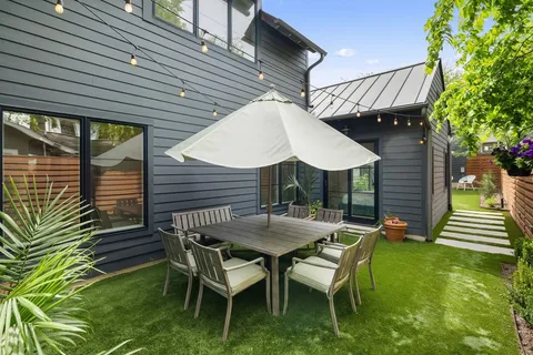 $2,300,000 | 2116 Clifton Street, Austin, TX 78704