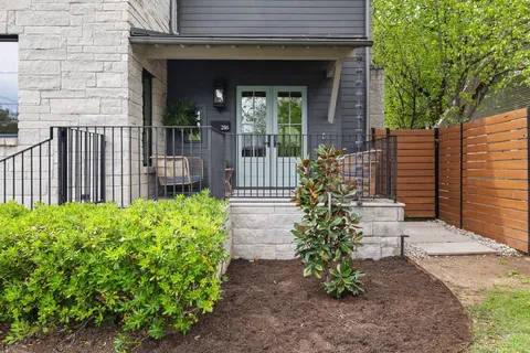 $2,300,000 | 2116 Clifton Street, Austin, TX 78704