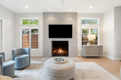 $2,300,000 | 2116 Clifton Street, Austin, TX 78704