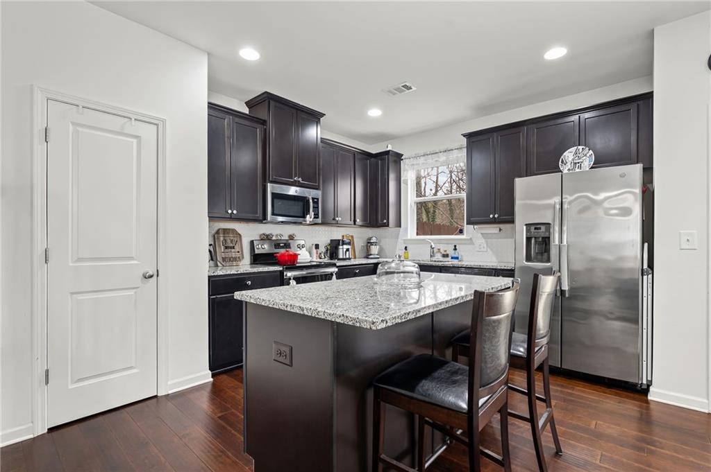 5044 Longview Walk Decatur, GA 30035 - Photo 10 of 39