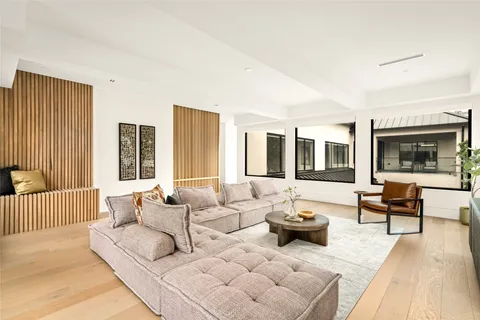 $4,995,000 | 2006 Suffolk Drive, Houston, TX 77027