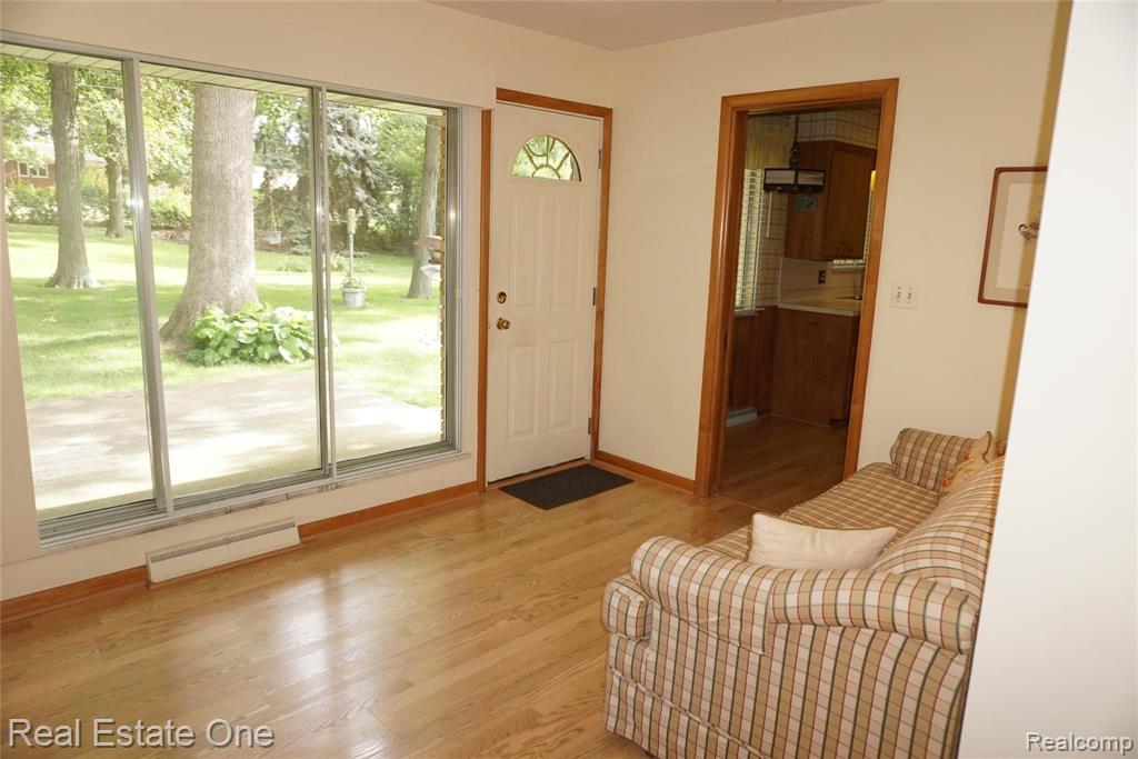 200 Windsor Road Rochester Hills, MI 48307 - Photo 10 of 25