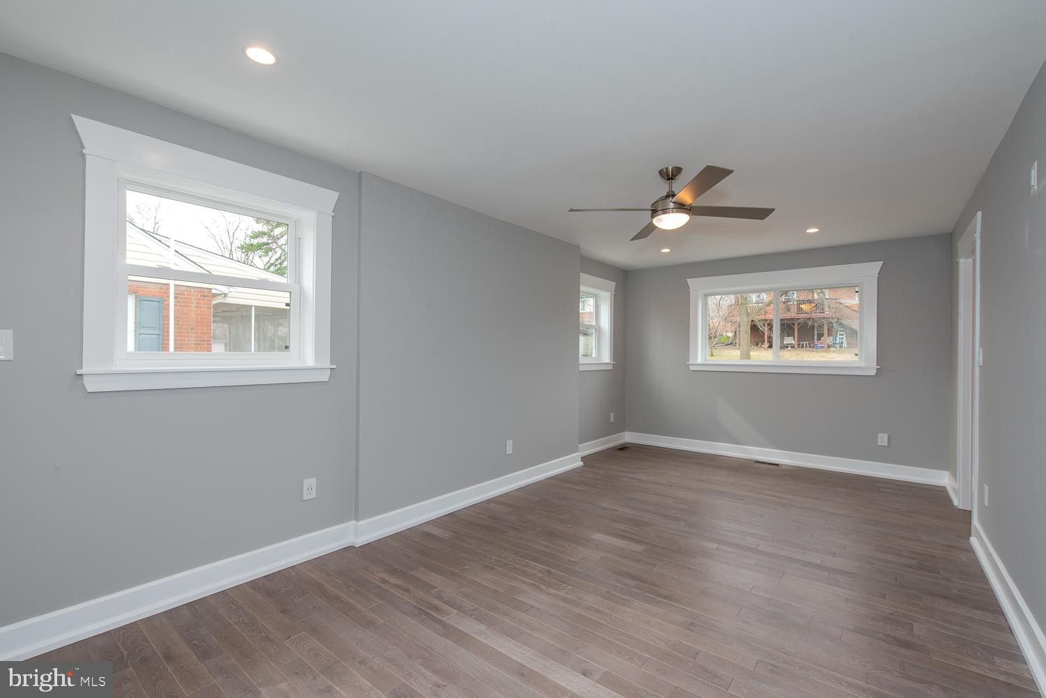 5906 Brunswick Street Springfield, VA 22150 - Photo 13 of 25 Gallery Image 13