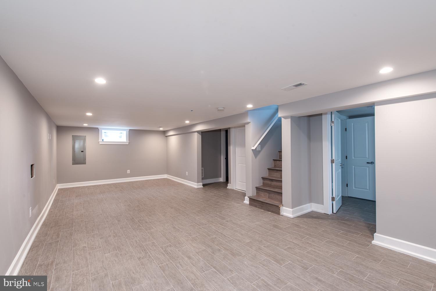 5906 Brunswick Street Springfield, VA 22150 - Photo 21 of 25 Gallery Image 21