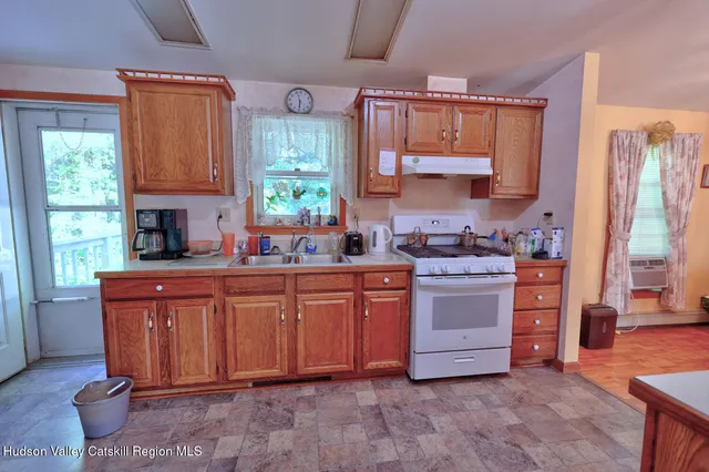 $364,900 | 36 Banta Lane, Cairo, NY 12413