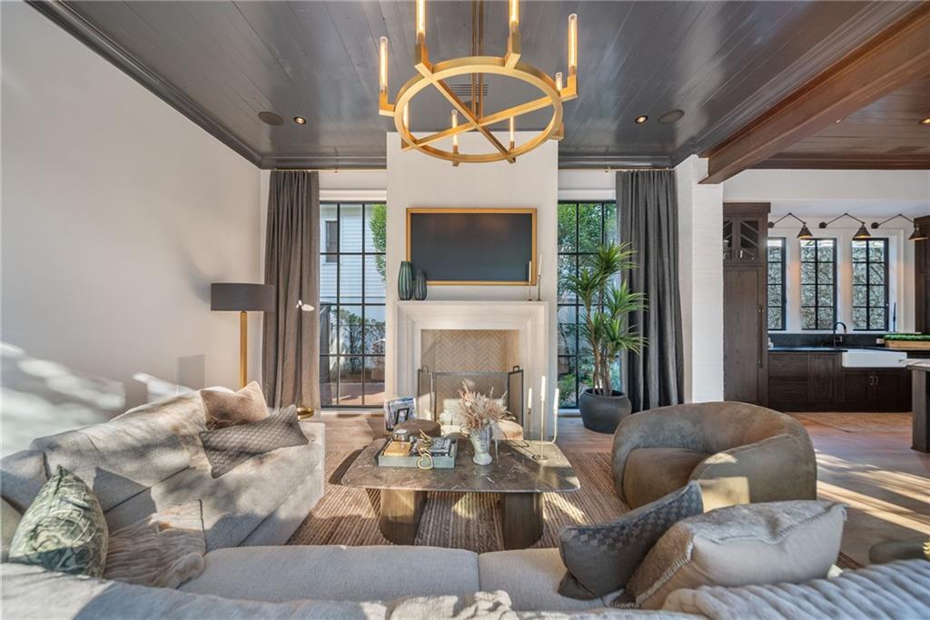 6570 Five Oaks Road Cumming, GA 30040 - Photo 26 of 136