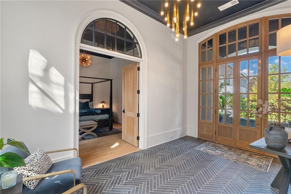 6570 Five Oaks Road Cumming, GA 30040 - Photo 46 of 136