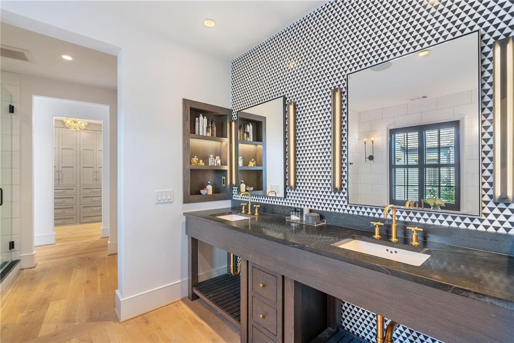 6570 Five Oaks Road Cumming, GA 30040 - Photo 63 of 136