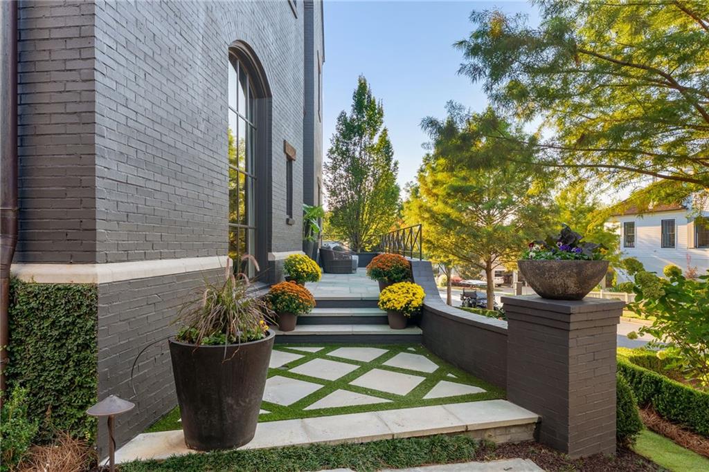 6570 Five Oaks Road Cumming, GA 30040 - Photo 98 of 136