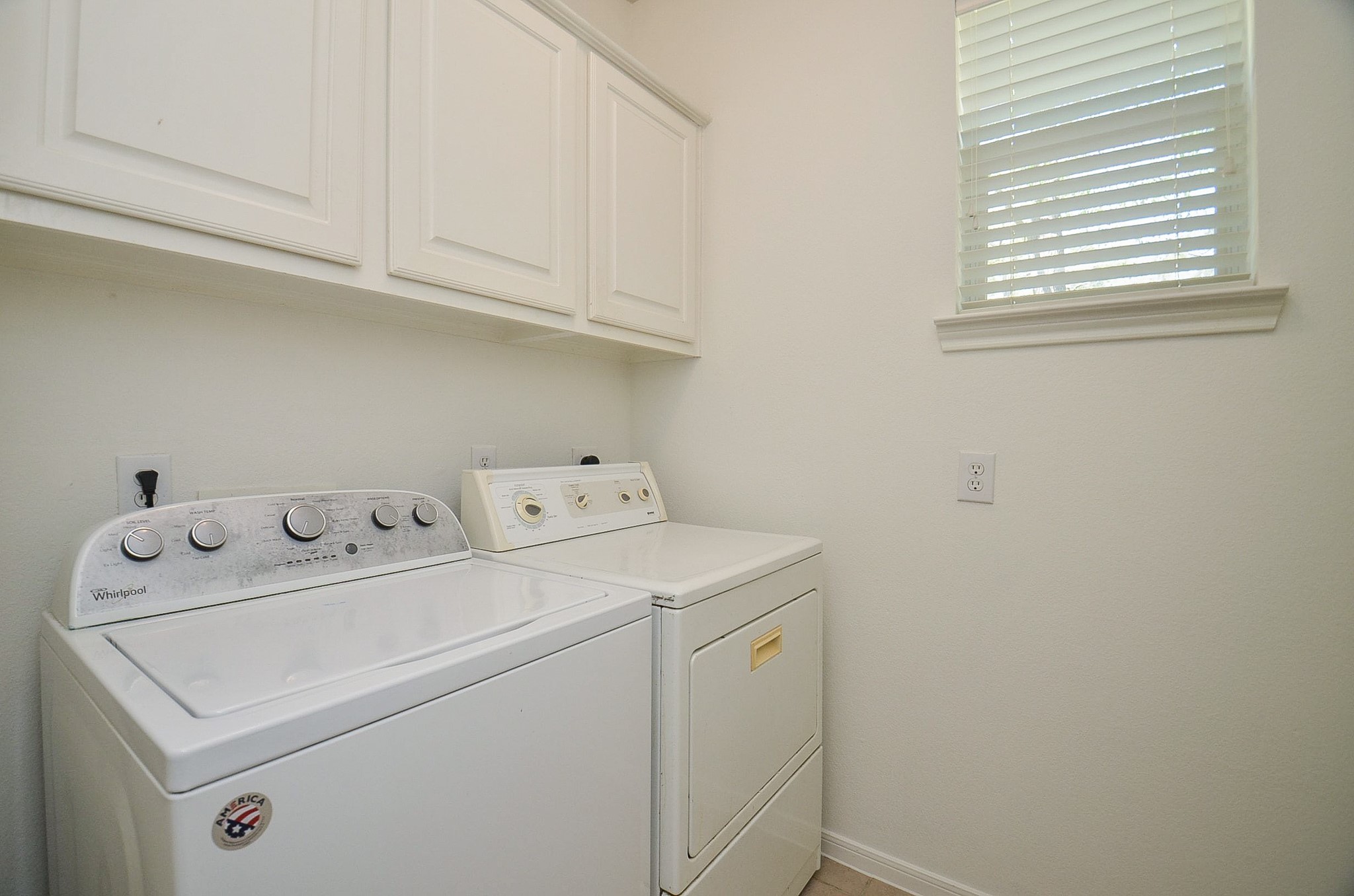 23615 Banning Point Court Katy, TX 77494 - Photo 42 of 50 a utility room with dryer and washer