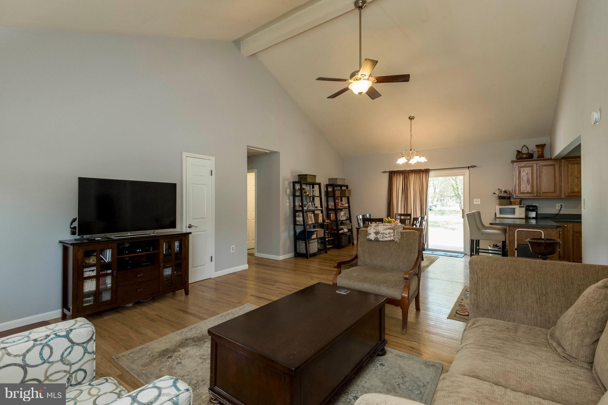 114 Tennessee Road Stevensville, MD 21666 - Photo 3 of 30 Living Room