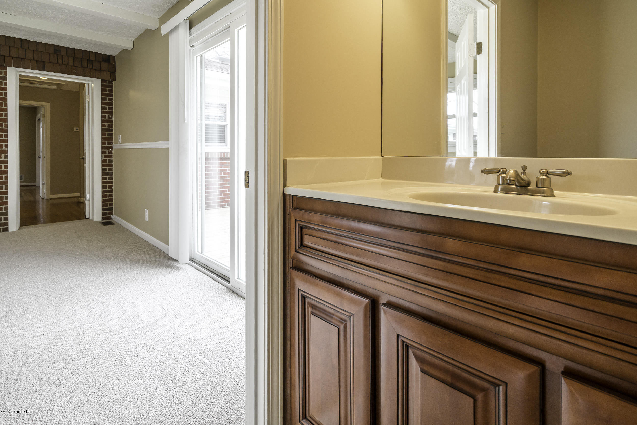 8214 Delido Road Louisville, KY 40219 - Photo 36 of 53 8214 Delido Rd-45