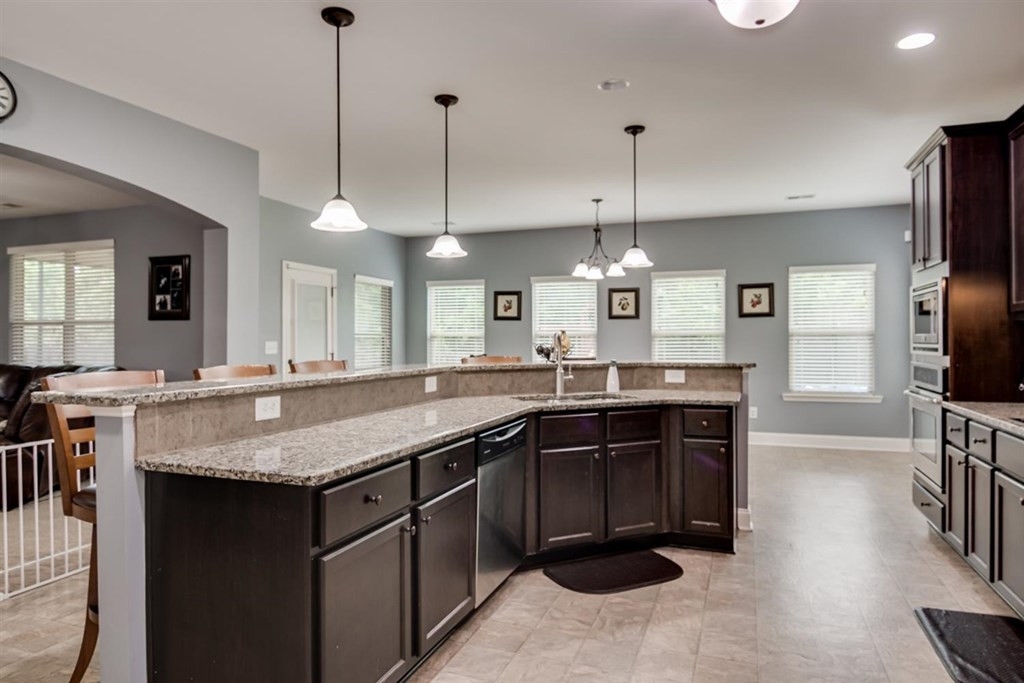 143 Broadleaf Trail Grovetown, GA 30813 - Photo 12 of 49 Gallery Image 12