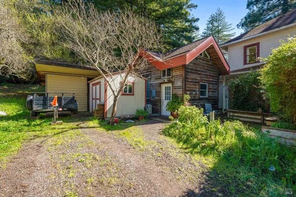 $795,000 | 14840 Wendling Soda Creek Road, Philo, CA 95466