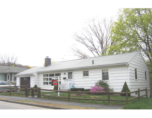 164 Den Quarry Road Lynn, MA 01904 - Photo 1 of 7 Gallery Image 1