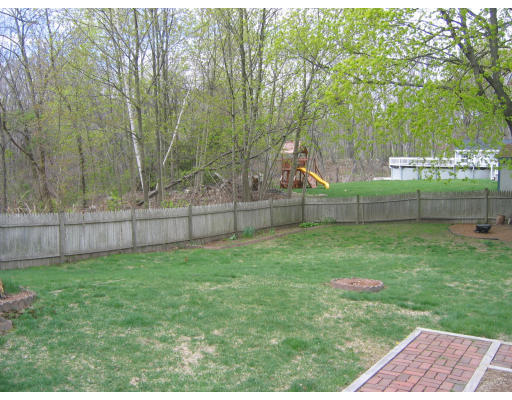 164 Den Quarry Road Lynn, MA 01904 - Photo 4 of 7 Gallery Image 4