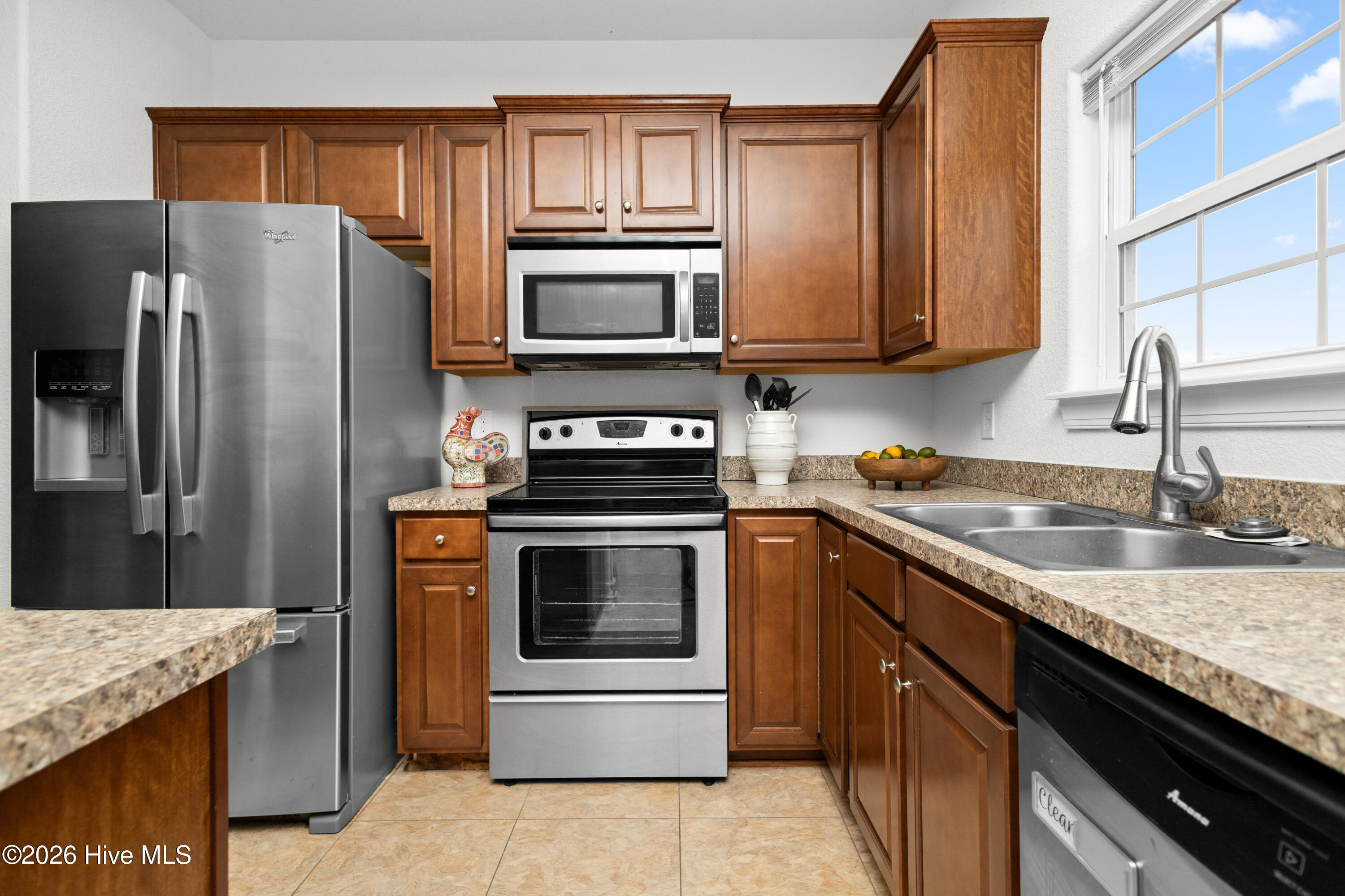 462 Cooper Garrett Road Moyock, NC 27958 - Photo 13 of 51 electric stovetop