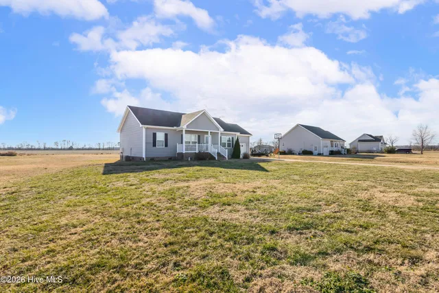 $360,000 | 462 Cooper Garrett Road, Moyock, NC 27958