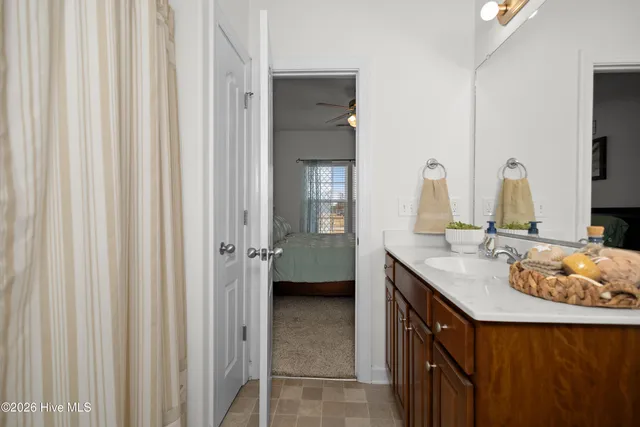 $360,000 | 462 Cooper Garrett Road, Moyock, NC 27958