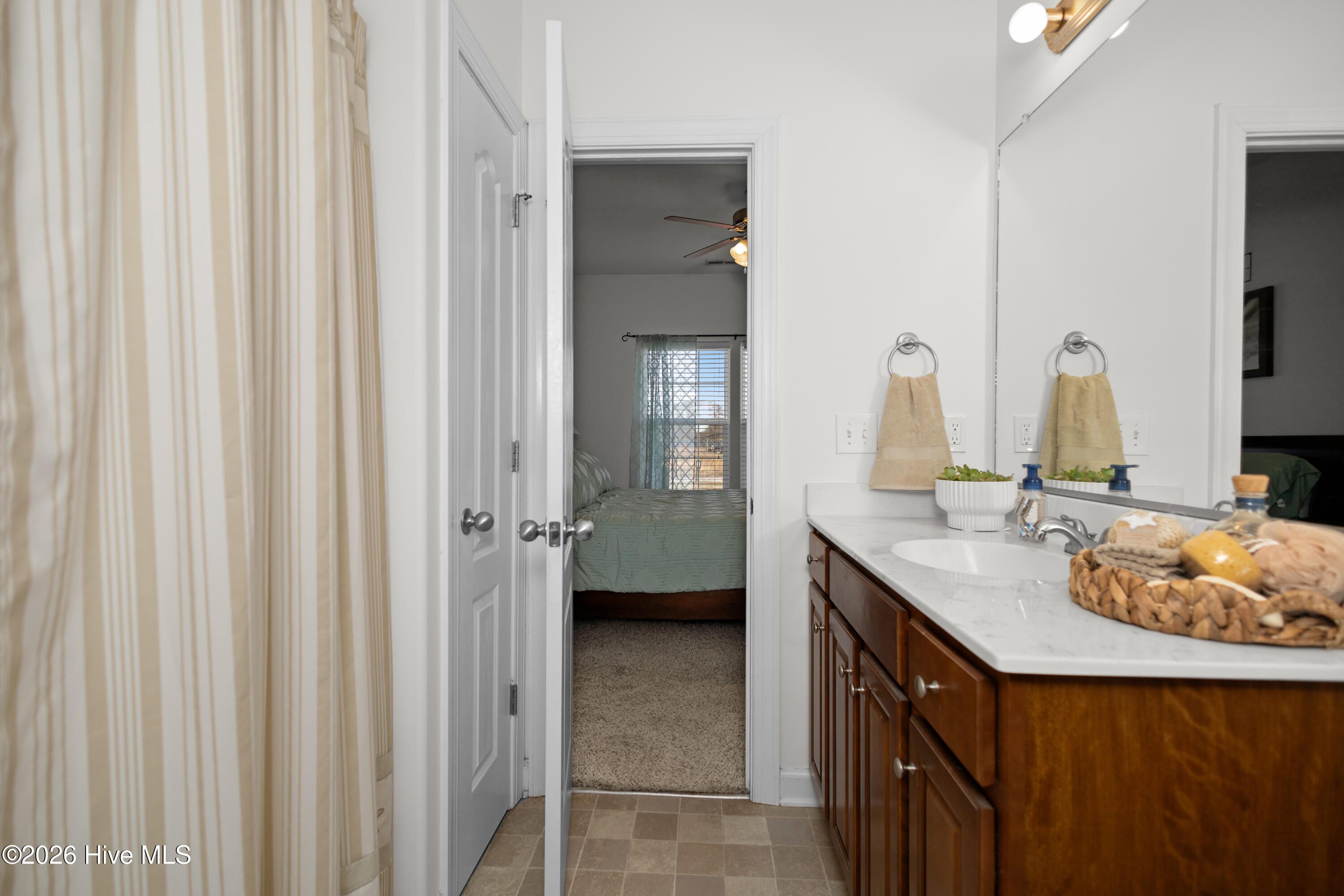 462 Cooper Garrett Road Moyock, NC 27958 - Photo 28 of 51 bathroom