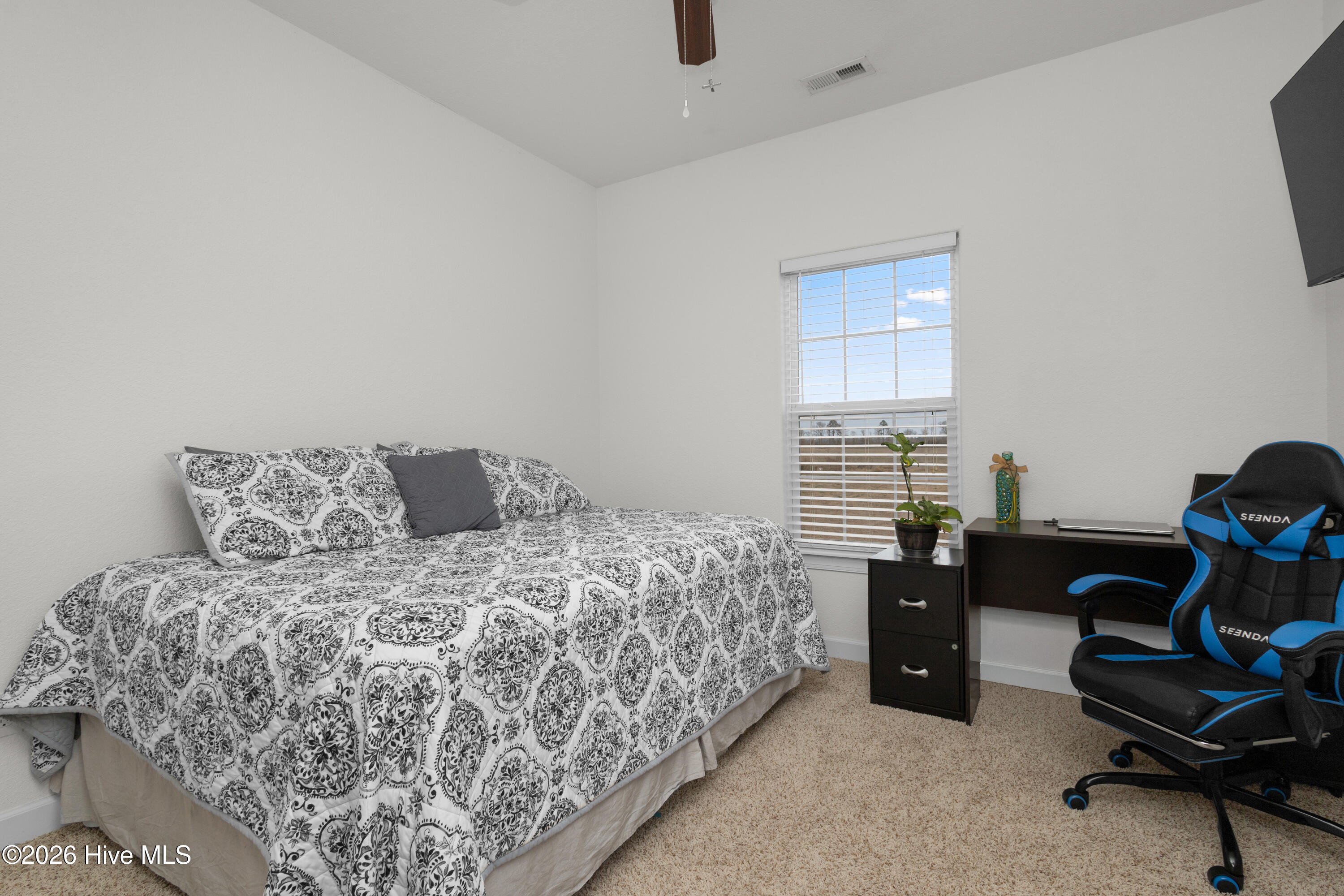 462 Cooper Garrett Road Moyock, NC 27958 - Photo 31 of 51 3rd bedroom