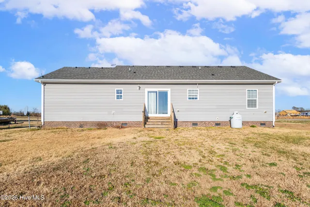 $360,000 | 462 Cooper Garrett Road, Moyock, NC 27958