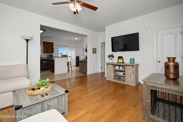 $360,000 | 462 Cooper Garrett Road, Moyock, NC 27958