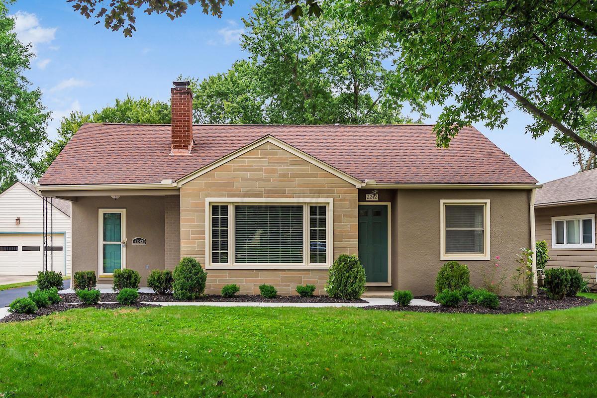 2242 Wickliffe Road Columbus, OH 43221 - Photo 2 of 41 20181031162005683720000000-o
