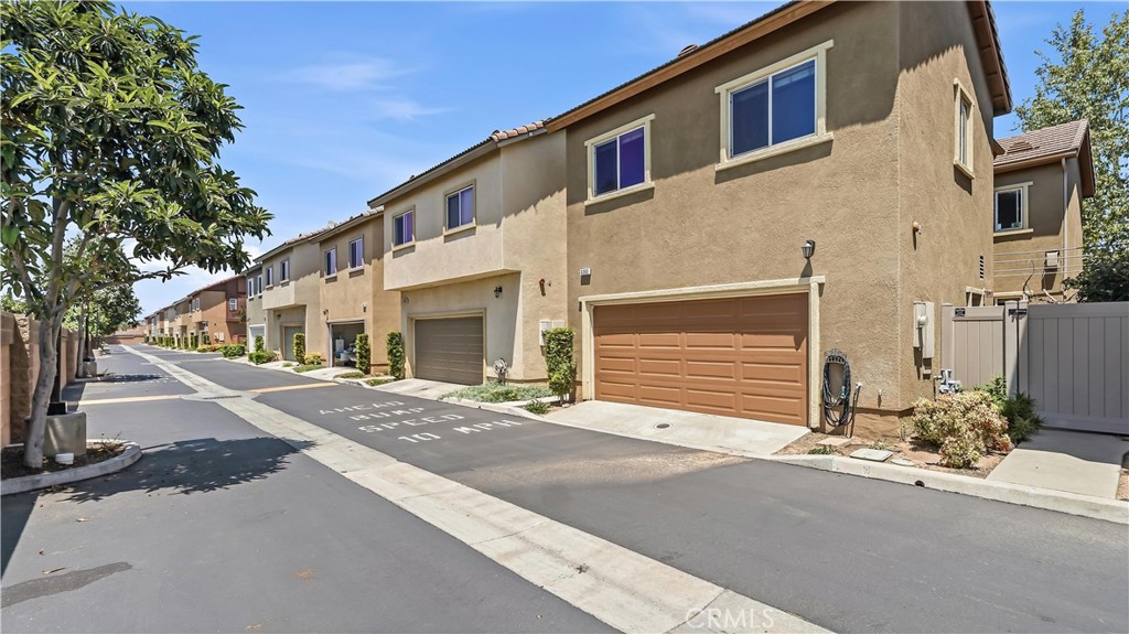 6360 Manzanita Way Riverside, CA 92504 - Photo 46 of 58