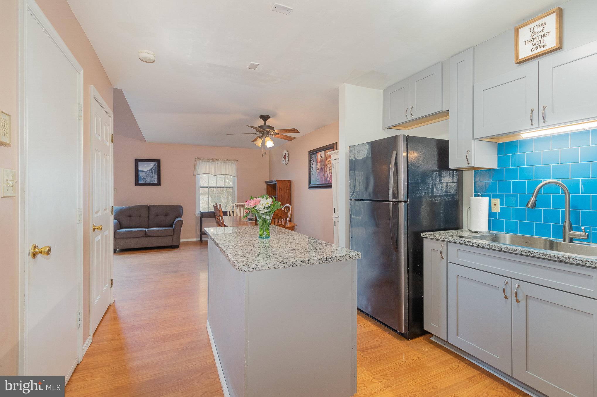 1956 Deer Path Road Harrisburg, PA 17110 - Photo 4 of 25 Gallery Image 4