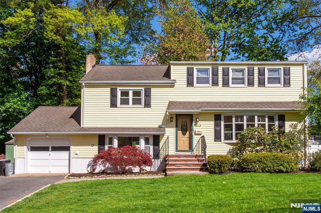 8 Pershing Street Emerson, NJ 07630 - Photo 25 of 25