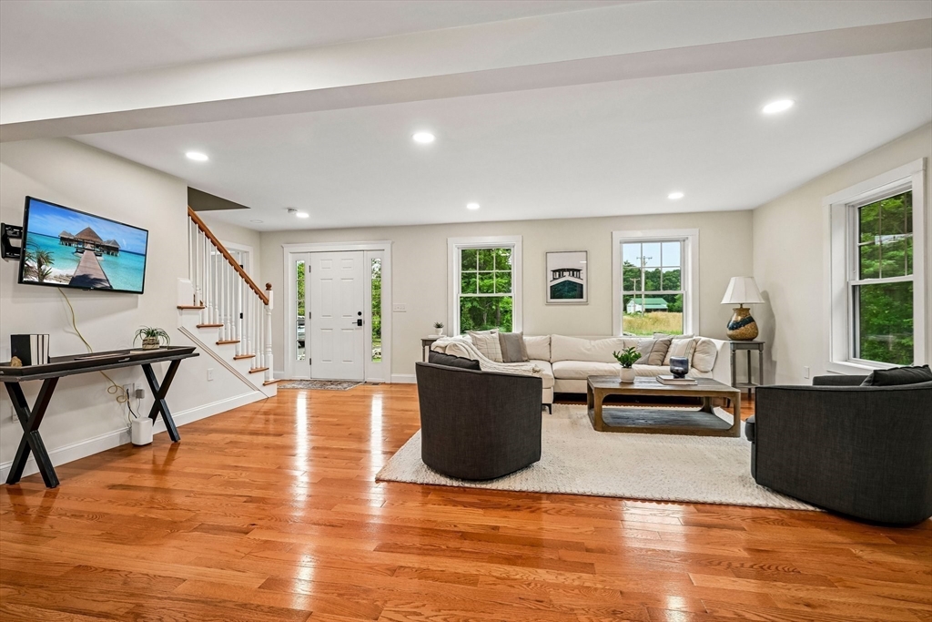33 Downfall Road Newbury, MA 01922 - Photo 14 of 40 Gallery Image 14