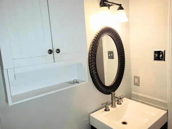 $168,500 | 2835 Keller Springs Road, Unit 1103, Carrollton, TX 75006