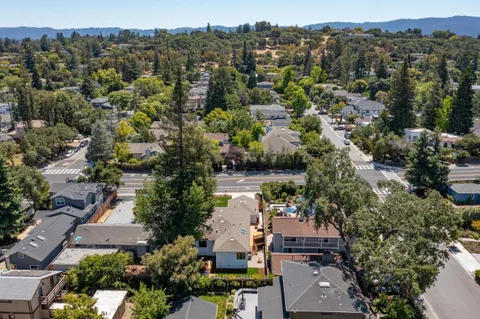 $2,750,000 | 3231 Alameda De Las Pulgas, Menlo Park, CA 94025