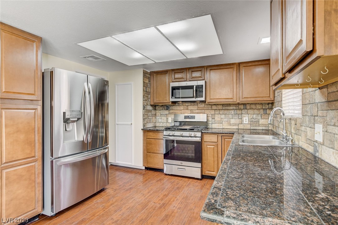 725 Prospect Avenue Henderson, NV 89002 - Photo 25 of 53