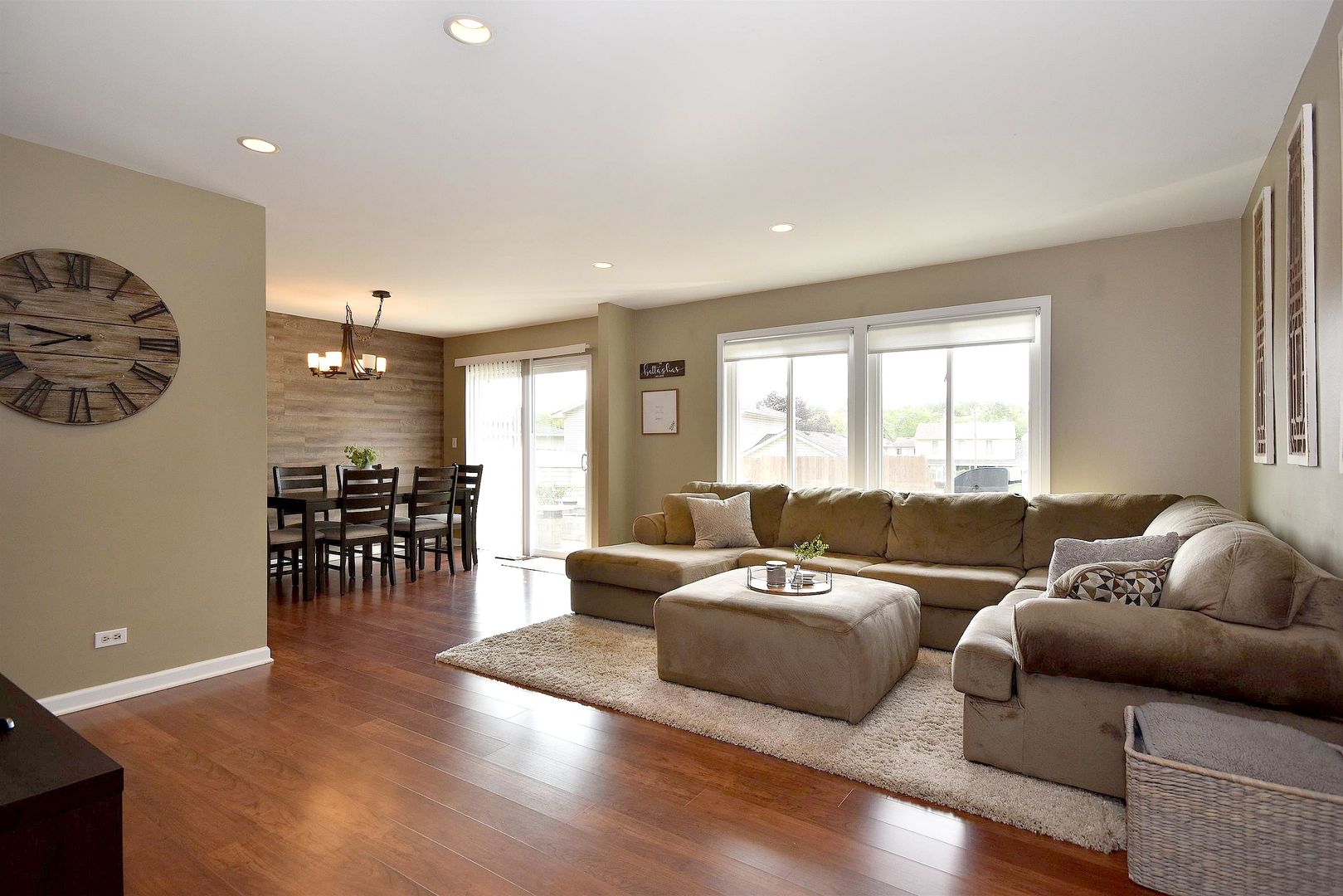 840 Longford Drive Roselle, IL 60172 - Photo 11 of 30