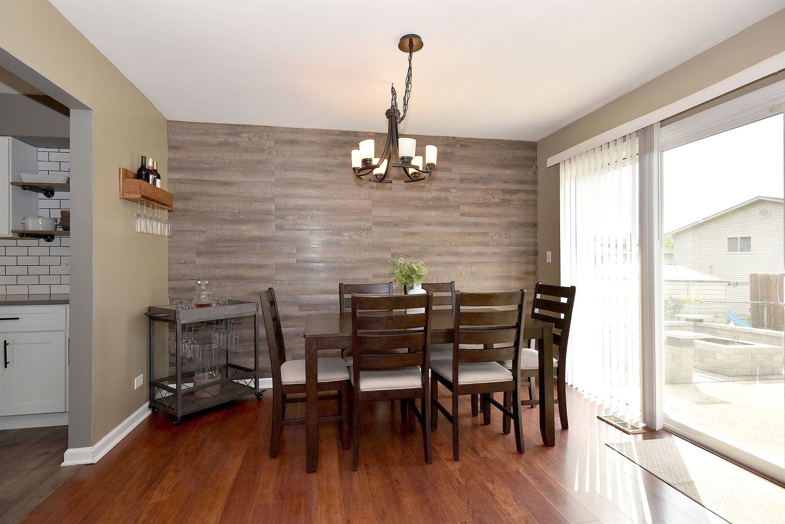 840 Longford Drive Roselle, IL 60172 - Photo 13 of 30