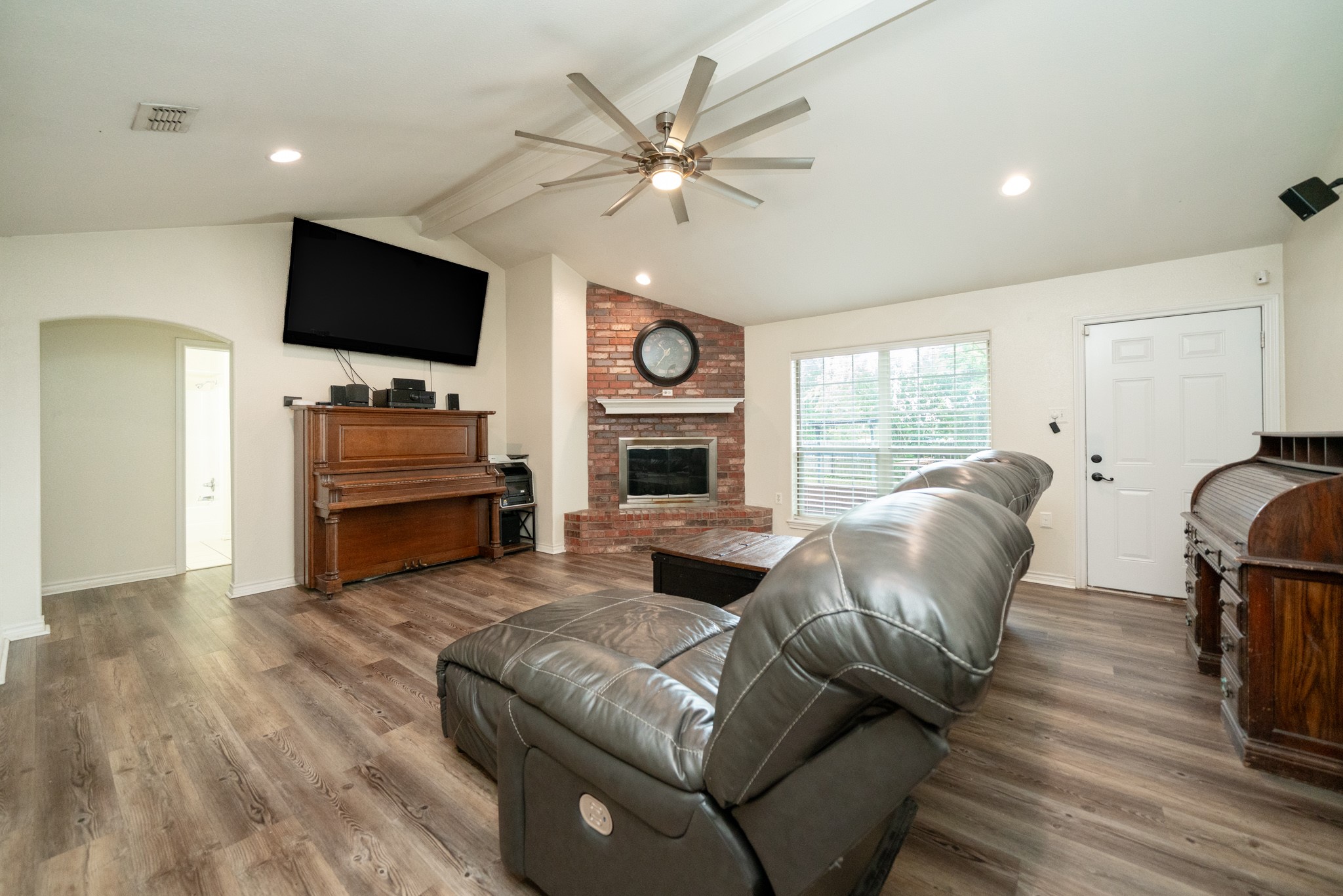 1001 Jamerison Road Longview, TX 75604 - Photo 8 of 32