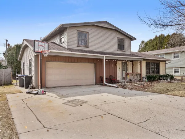 $385,000 | 3135 North Avenue, Sheboygan, WI 53083