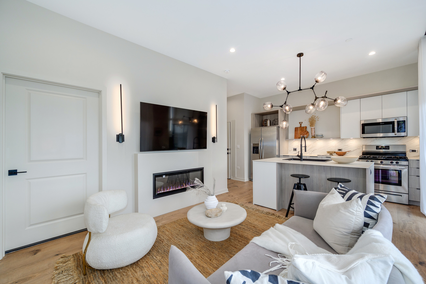 11 West Prospect Avenue, Unit 415 Mount Prospect, IL 60056 - Photo 6 of 62