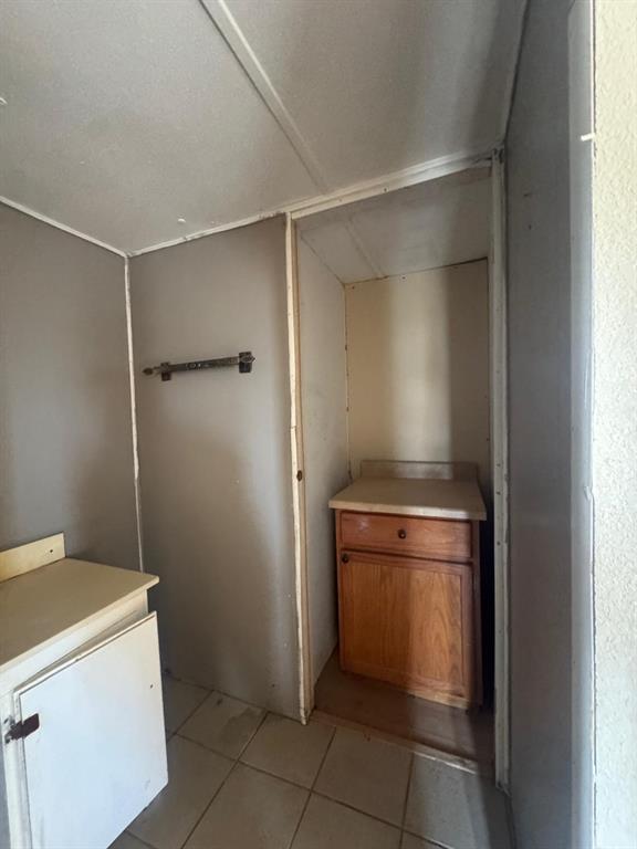 1803 Checotah Street Midland, TX 79705 - Photo 7 of 15