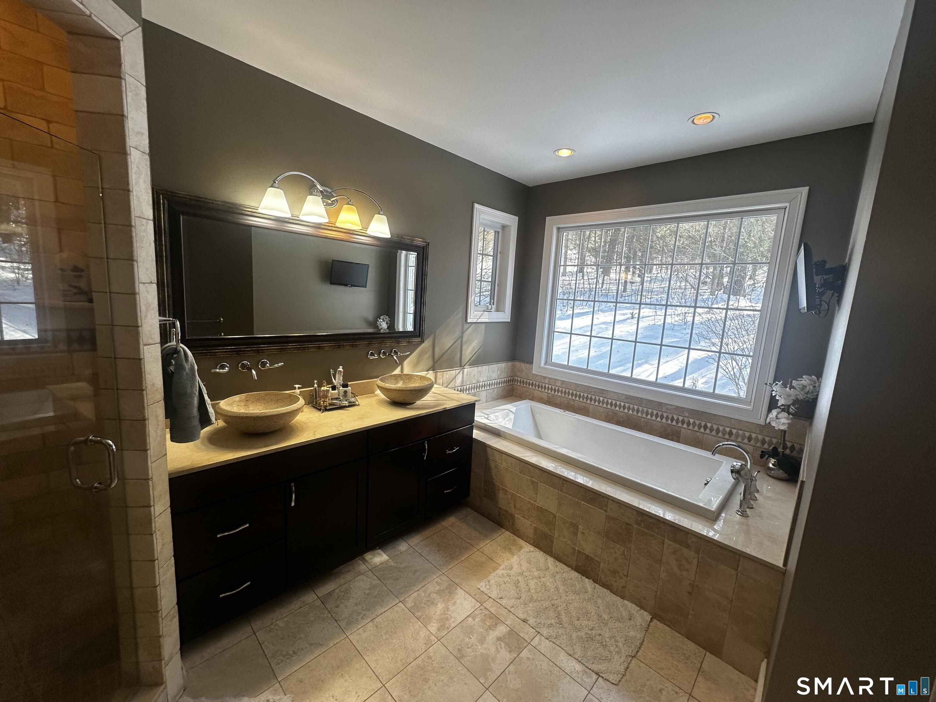 44 Old Country Road Oxford, CT 06478 - Photo 10 of 13