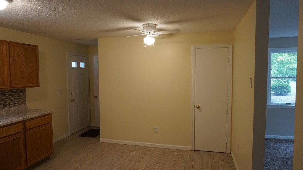 315 Tremont Street Springfield, MA 01104 - Photo 3 of 12 Gallery Image 3