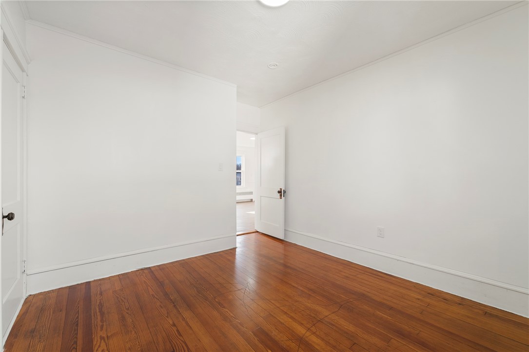 19 Vale Street, Unit 3 Providence, RI 02908 - Photo 11 of 18