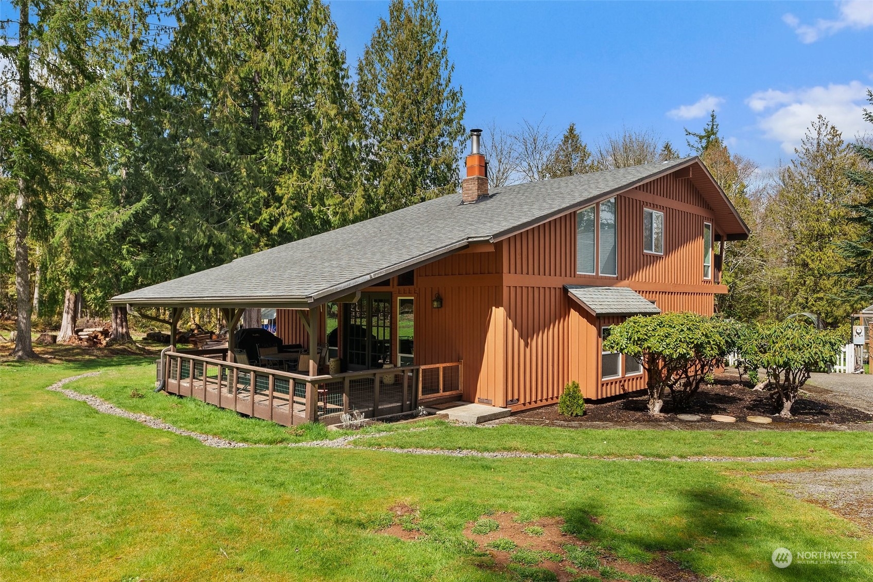 242 Clark Road Onalaska, WA 98570 - Photo 3 of 38 Gallery Image 3