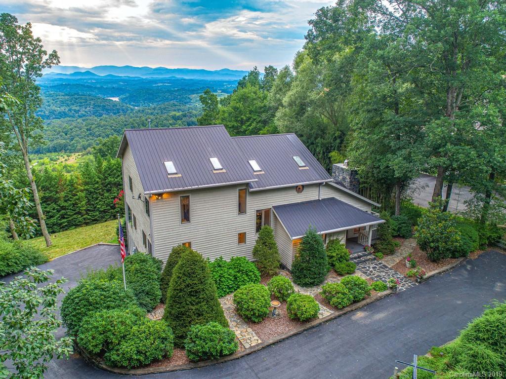46 Running Ridge Road Asheville, NC 28804 - Photo 1 of 40 Gallery Image 1