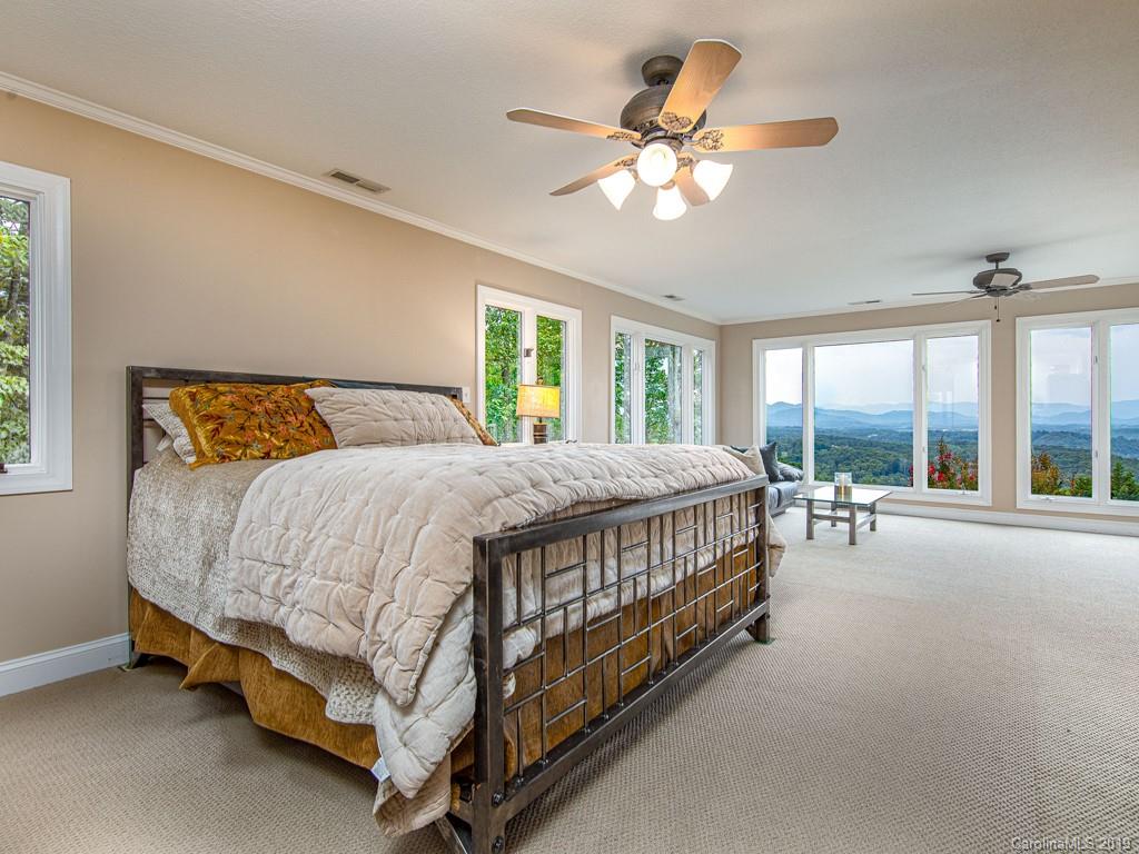 46 Running Ridge Road Asheville, NC 28804 - Photo 21 of 40 Gallery Image 21