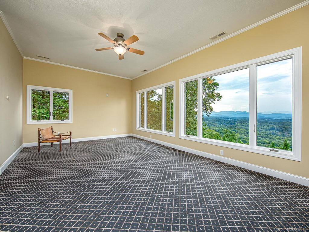 46 Running Ridge Road Asheville, NC 28804 - Photo 25 of 40 Gallery Image 25